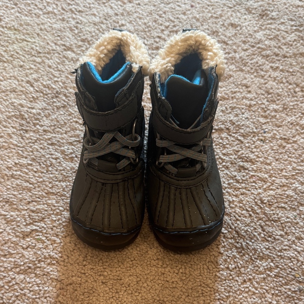 Kids Black Winter Boots